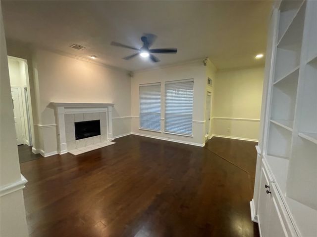 1829 Trail Ridge Lane, Flower Mound, TX 75028