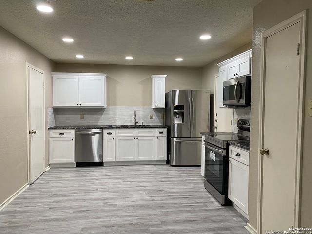 13303 PECAN GLADE, San Antonio, TX 78249