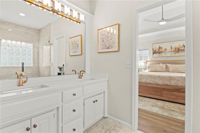 909 SE 13th Street, Lee's Summit, MO 64081