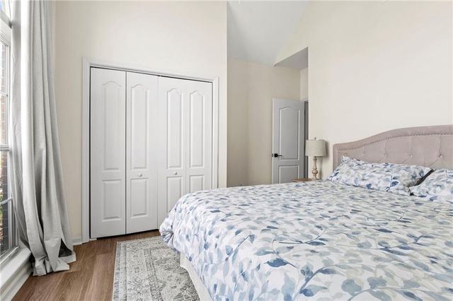 909 SE 13th Street, Lee's Summit, MO 64081