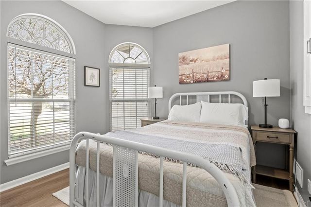 909 SE 13th Street, Lee's Summit, MO 64081