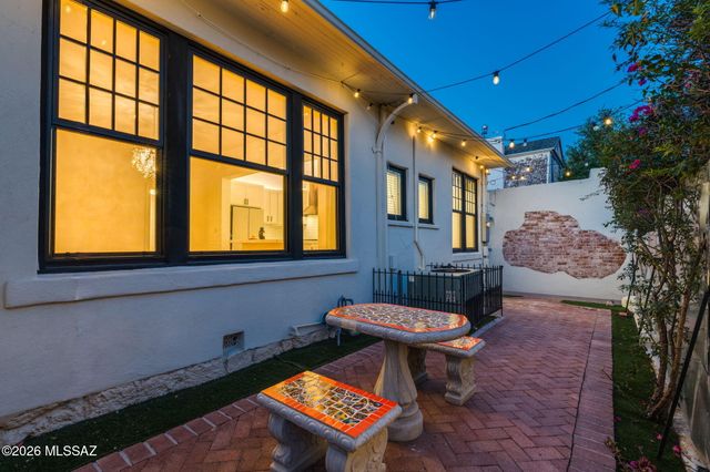 345-347 S 6th Avenue, Tucson, AZ 85701