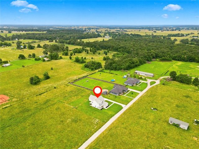 24023 Stargaze Lane, Gravette, AR 72736