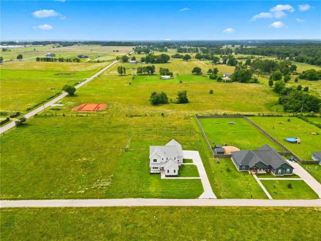24023 Stargaze Lane, Gravette, AR 72736