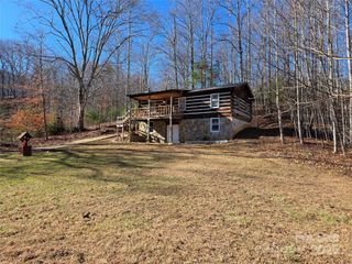 536 Hickory Springs Road, Burnsville, NC 28714
