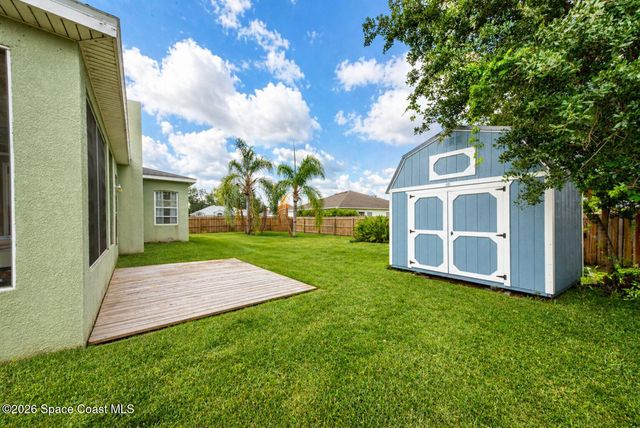 1090 Castile Road SE, Palm Bay, FL 32909