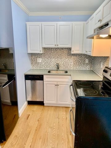 14 Arizona Terrace 5, Arlington, MA 02474