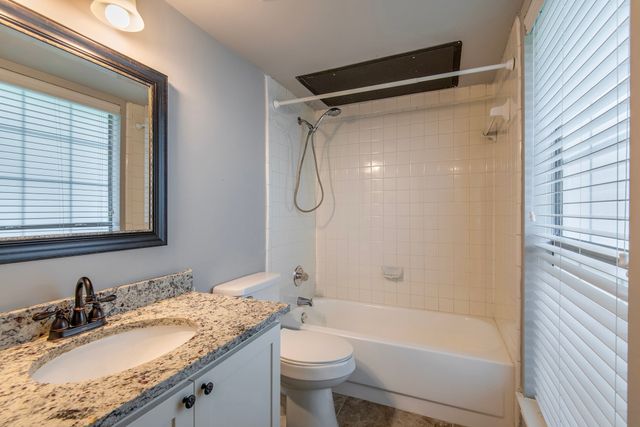 6220 Bentwood Trail 502, Dallas, TX 75252