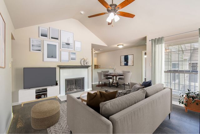 6220 Bentwood Trail 502, Dallas, TX 75252