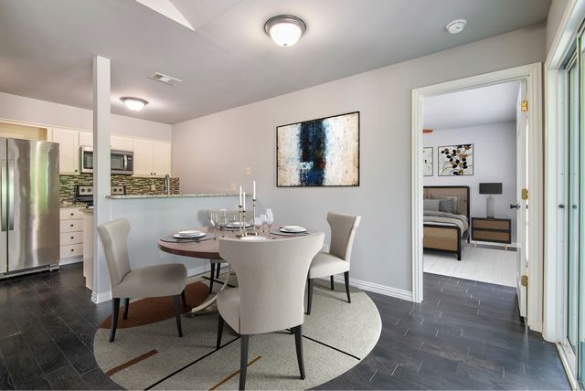 6220 Bentwood Trail 502, Dallas, TX 75252