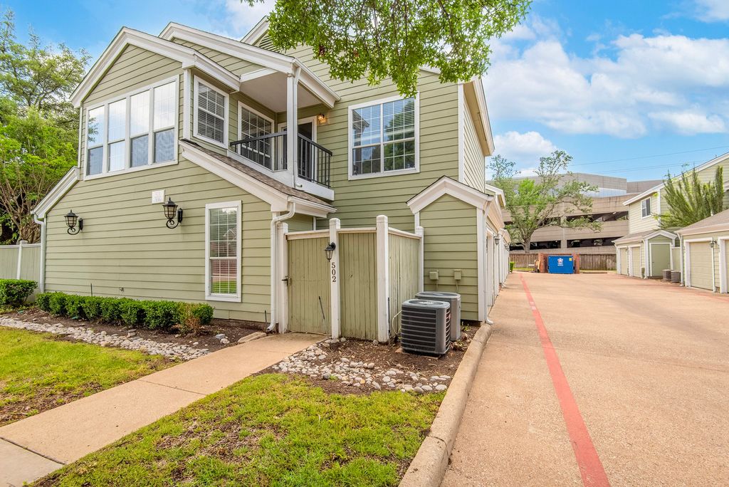 6220 Bentwood Trail 502, Dallas, TX 75252