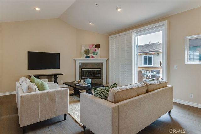 2113 Mathews, Redondo Beach, CA 90278