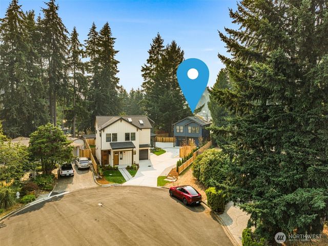 13637 103rd Avenue NE, Kirkland, WA 98034