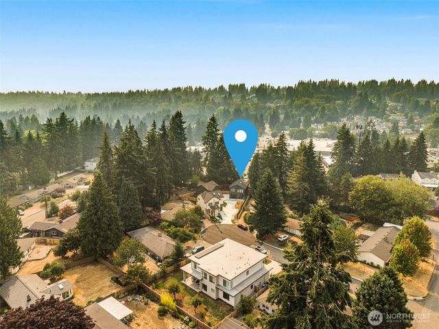 13637 103rd Avenue NE, Kirkland, WA 98034