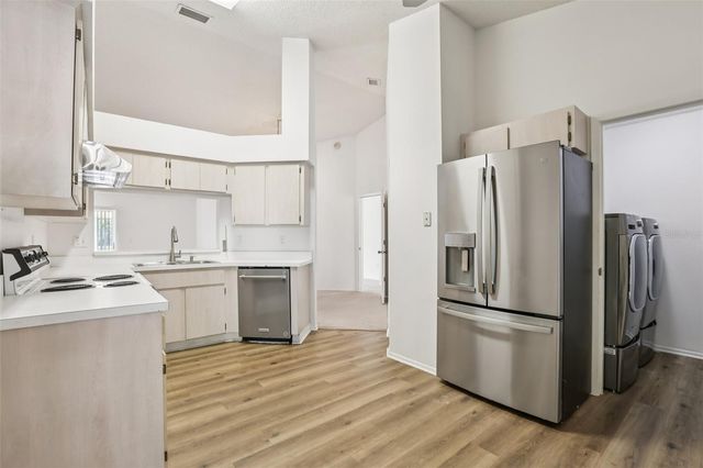 27420 BREAKERS DRIVE, Wesley Chapel, FL 33544