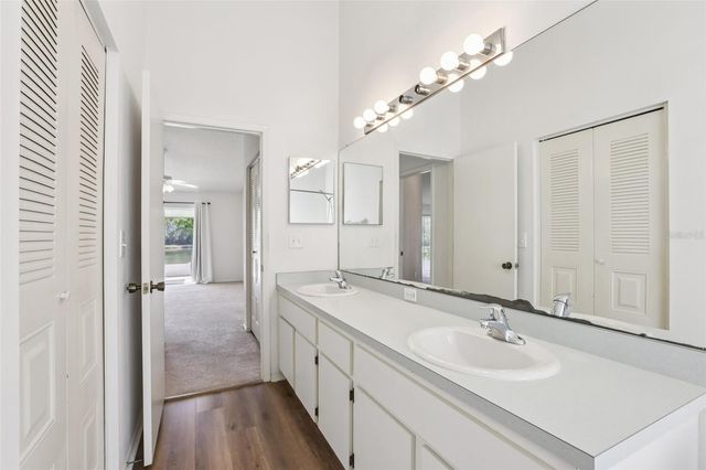 27420 BREAKERS DRIVE, Wesley Chapel, FL 33544