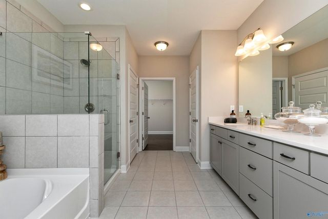 222 Roman Randall Road, New Market, AL 35761