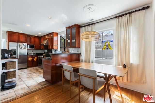2310 Manning Avenue, Los Angeles, CA 90064