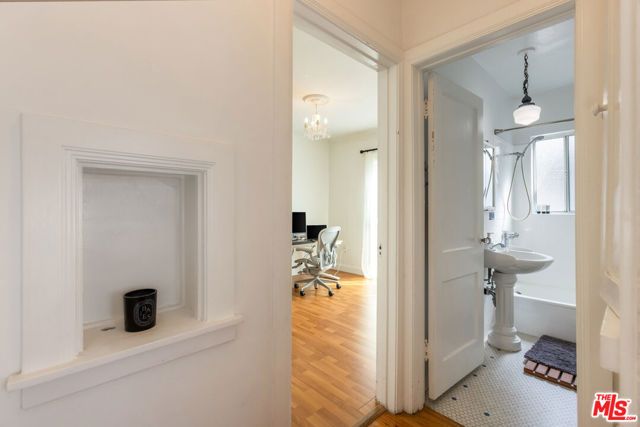 2310 Manning Avenue, Los Angeles, CA 90064