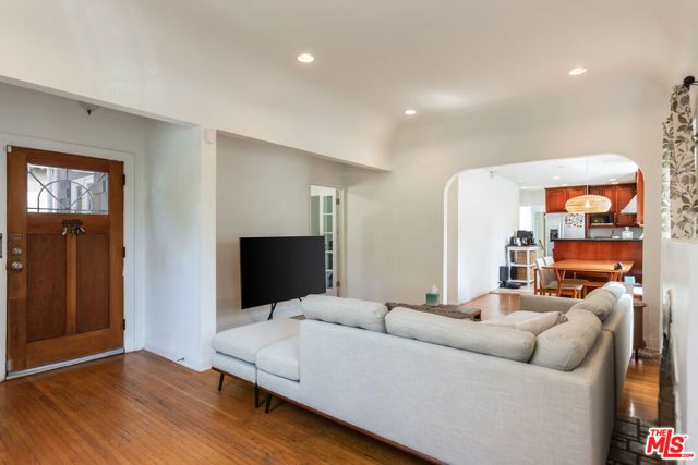 2310 Manning Avenue, Los Angeles, CA 90064