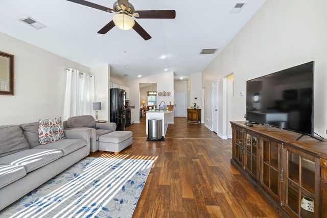 1745 Glenmorangie Drive, Sumter, SC 29154