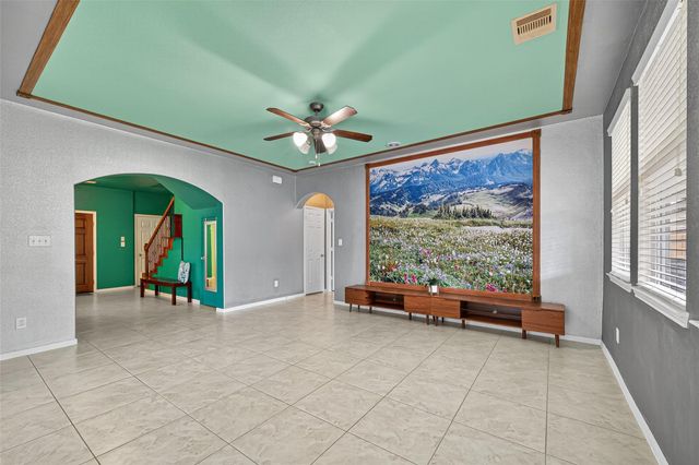 8314 Egret Bay Circle, Baytown, TX 77523