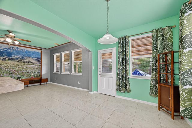 8314 Egret Bay Circle, Baytown, TX 77523