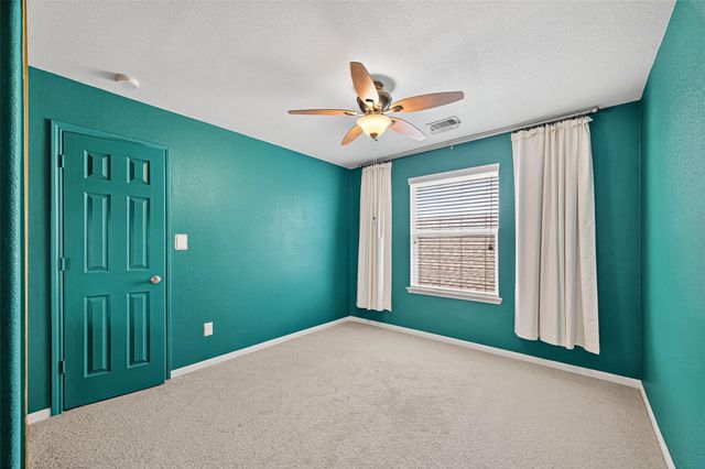 8314 Egret Bay Circle, Baytown, TX 77523