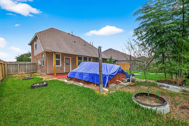 8314 Egret Bay Circle, Baytown, TX 77523