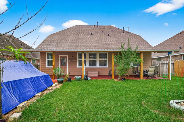 8314 Egret Bay Circle, Baytown, TX 77523
