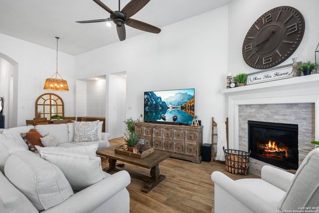 172 Cimarron Creek, Boerne, TX 78006