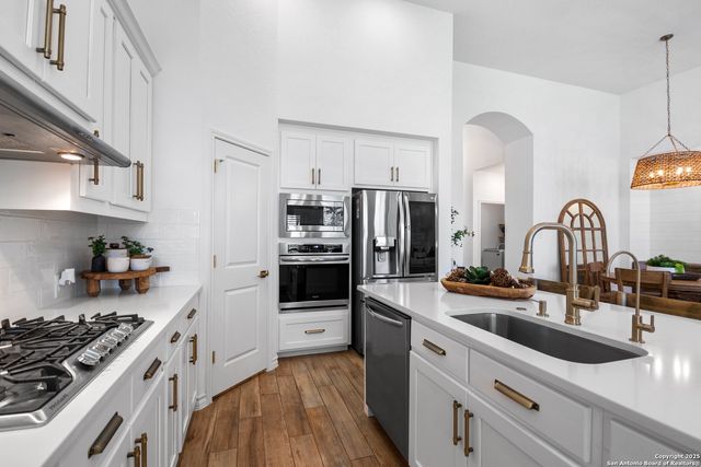 172 Cimarron Creek, Boerne, TX 78006