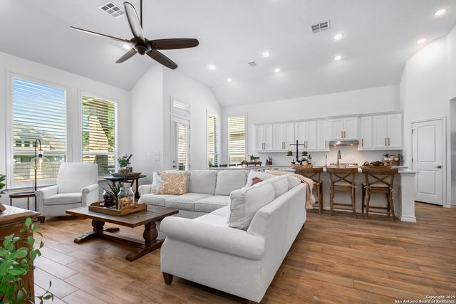 172 Cimarron Creek, Boerne, TX 78006