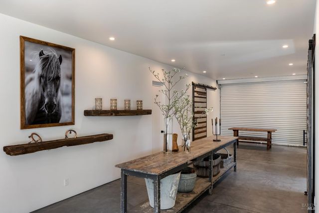 100 W Trinity Rd, Glen Ellen, CA 95442