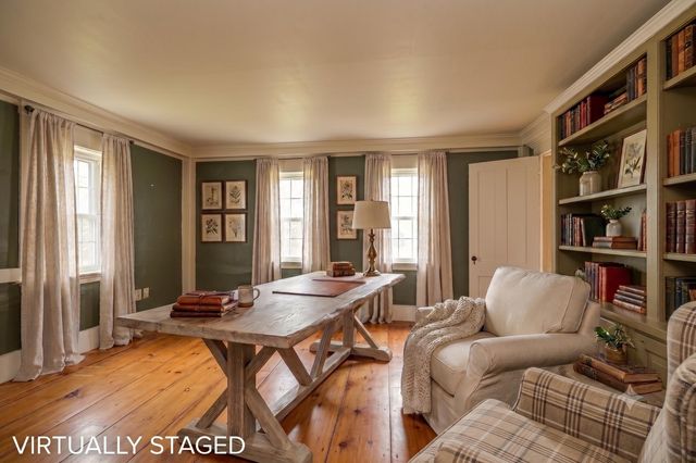2 Raymond Road, Deerfield, NH 03037