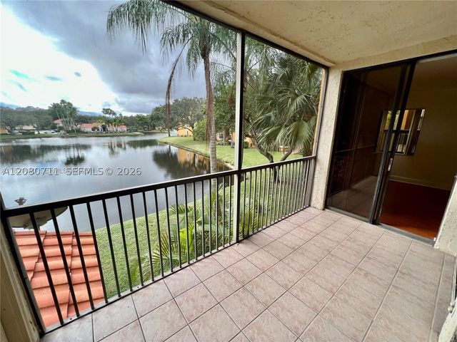 3858 Coral Tree Cir 206, Coconut Creek, FL 33073