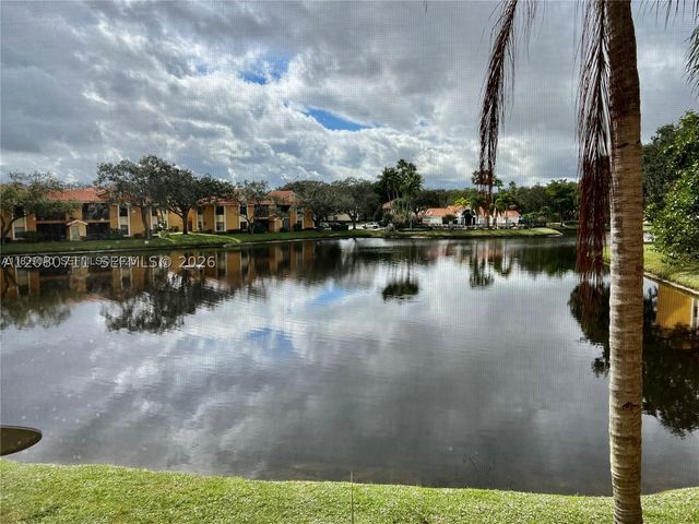 3858 Coral Tree Cir 206, Coconut Creek, FL 33073