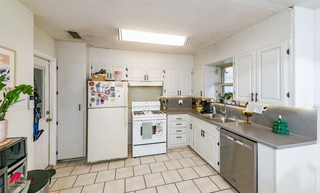 4215 Evelyn Street, Bossier City, LA 71112