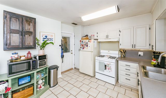 4215 Evelyn Street, Bossier City, LA 71112