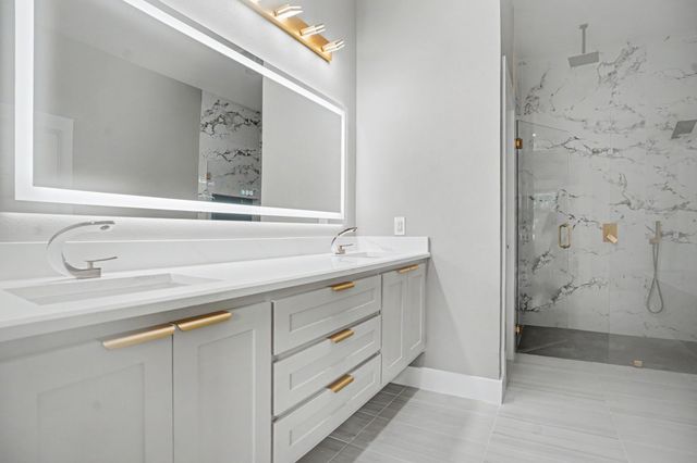 2506 Gross Road, Dallas, TX 75228
