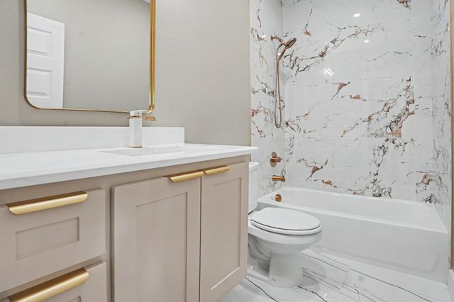 2506 Gross Road, Dallas, TX 75228