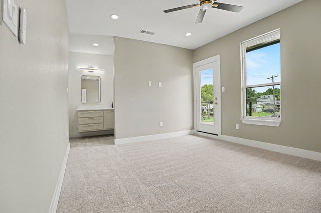 2506 Gross Road, Dallas, TX 75228
