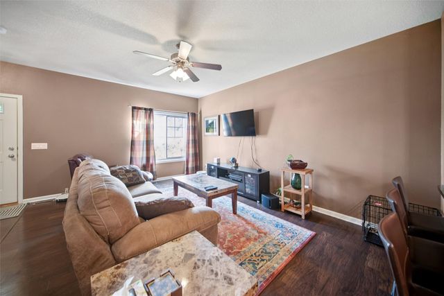 6285 Wistful Vista Drive, West Des Moines, IA 50266