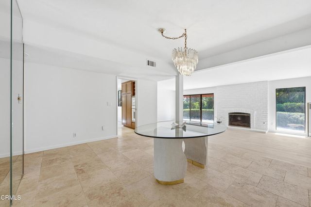 66 Paseo Esplendido, Camarillo, CA 93010