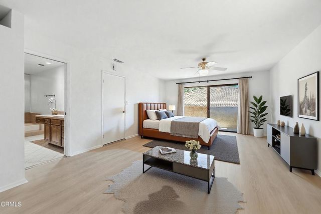 66 Paseo Esplendido, Camarillo, CA 93010