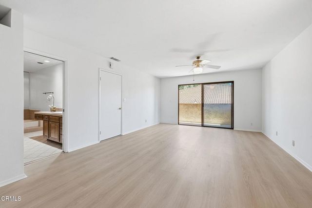 66 Paseo Esplendido, Camarillo, CA 93010