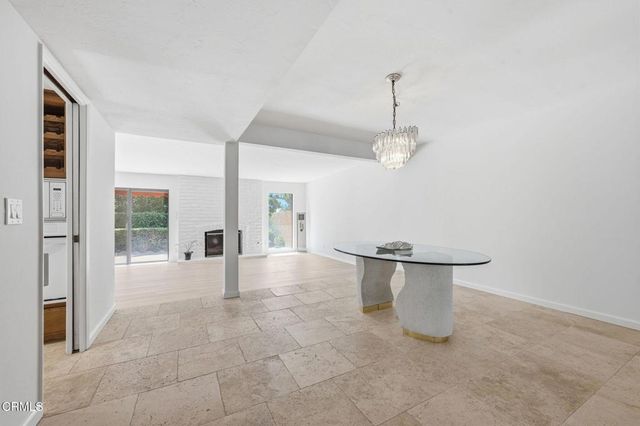 66 Paseo Esplendido, Camarillo, CA 93010