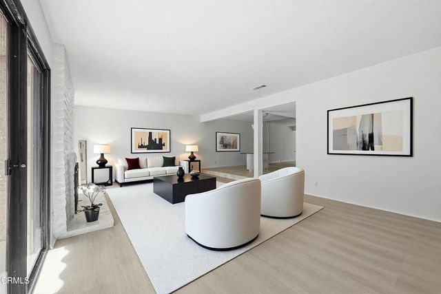 66 Paseo Esplendido, Camarillo, CA 93010