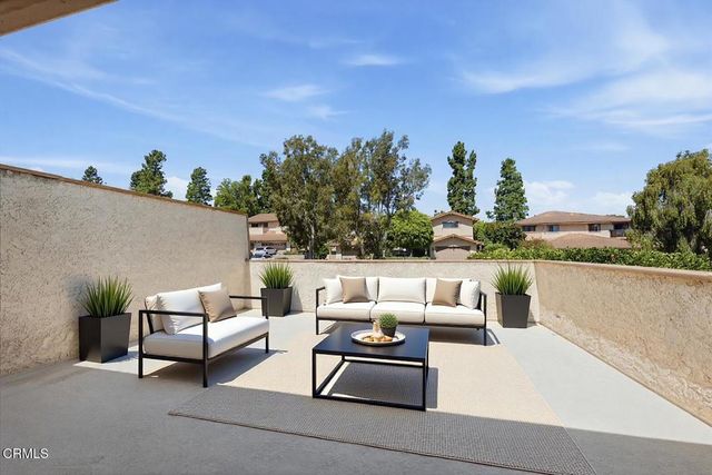 66 Paseo Esplendido, Camarillo, CA 93010