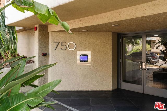 750 N Kings Road 315, Los Angeles, CA 90069